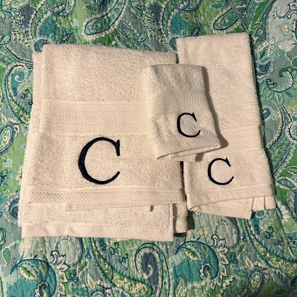 Letter “C” Monogramed Bath Set